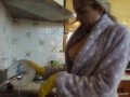 italian big boobs dishwasher