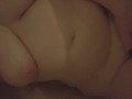 Chubby hottie plays with herself in the bath