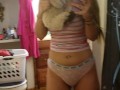 *Sexy jiggling with her teddy bear* ♡