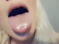 drooly tongue