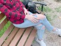 Mamada en un parque público