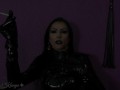 Mistress Kennya Rubber Latex and smoking Preview