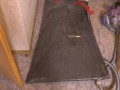 Erste Selbstbondage mit Vakuumbett im Demask Torpedotit Latexcatsuit