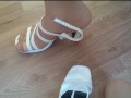 Gymnastikschuhe und Heels **Director's Cut**