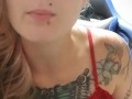 Entertain Queen Frostbitten little bitch