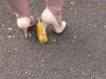 Crush-fetish. Thick legs in heels crushed the corn mercilessly.