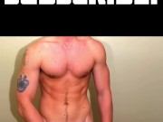 Muscle hunk jacks off