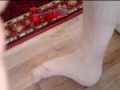 Heisse Post: FootJob (Dildo Spiel)
