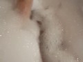 piedi e schiuma