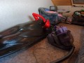 Vakuumbett mit Handschuhen und aufblasbaren Mundknebel