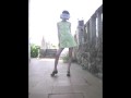 Corte de video publicitario "light": Delycia White traviesa en el exterior