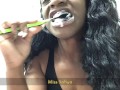 Toothbrush Spit 