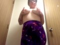 Cute goth Tease and Piss (babygirl_goth)