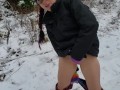 Nerdy Faery Makes A Piss Mess In The SNow