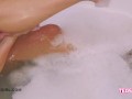 Pretty Blonde shows cute pussy & pretty feet in bath