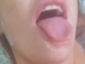 ESPOSA PUTA MAMANDO MUITO TOMO UM BANHO DE PORRA