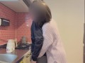 【痴女フェラ】朝起きてキッチンでフェラ抜き♡そのまま高速手コキで再び大量発射