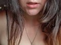 PENDEJA ARGENTINA SE CALIENTA TANTO QUE SE MASTURBA HASTA TEMBLAR