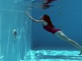 Curly hair Fernanda super flexible babe underwater