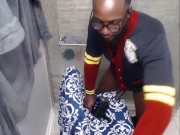 Nutty thruster stroke cumshot