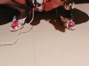 電マでM字開脚オナニー