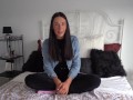 Ersties - Intime Selbstbefriedigung zu Hause mit Alison G