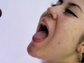 The slut asked me to cum in her mouth to swallow it all.