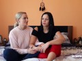 Ersties - Julia und Victoria fingern und lecken sich zum Orgasmus