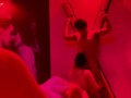 RICO SEXO APASIONADO BAJO LA LUZ ROJA! FANTASIA DE FOLLAR ATADO