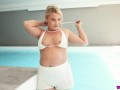 Voluptuous Irich Essie Flashed Her Big Boobs While In The Pool