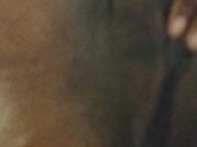 Un collègue m'a surpris en train de jouer avec ma chatte lors d'un voyage d'affaires 💦