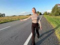 Hot bitch hitchhikes in tight leggings, shows tits and ass and pays for the ride with sex