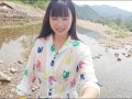 【ビショビショ】河原ノーブラ散歩中に水を掛けられ...💦人妻,熟女,日本人,無修正,素人,個撮,個人撮影,ちくぽち,ヌード,野外露出,屋外,オナニー