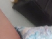 Mi secretaria me cumple el fetiche y terminamos follando Rico