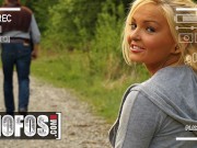 MOFOS - Jenna Lovely Meets A Stranger While Going For A Walk, Ends Up Sucking Him Out In Public