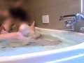 40代人妻 個人撮影 貸し切り風呂で挿れられちゃった 鏡の前でも立ちバックされちゃった 美熟女 MILF