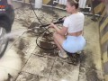 Teenage girl washed my car and my dick for money