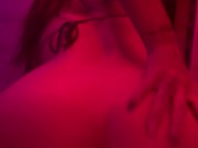 No te creerás lo que hicimos en el motel...