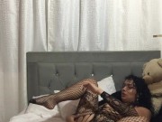 CUTE GIRL MASTURBATES IN HER ROOM