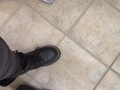 Boot try-on + toe wiggling