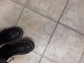 Boot try-on + toe wiggling