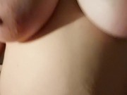 Je chevauche sa queue