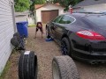 Greasy & Dirty - Changing My Porsche Tires