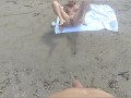 Scopata da un cazzo enorme in una spiaggia nudista Italiana. Parte 2.