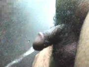 Mature man pissing 💦