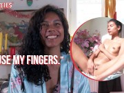 Ersties - Columbian Babe Caroline Fingers Herself Outdoors