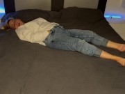 Selbstbefriedigung Klitoris reiben Satisfyer Multiple Orgasmen Clyde um den Verstand bringen stöhnen