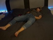 Selbstbefriedigung Augen verbunden Orgasmus Stöhnen Klitoris reiben Clyde um den Vertand bringen