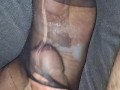 I fuck my nylon feet and cum between my feet and nylon