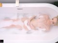 Cecelia Taylor Soaps Up A Fat Dick Before Fucking It